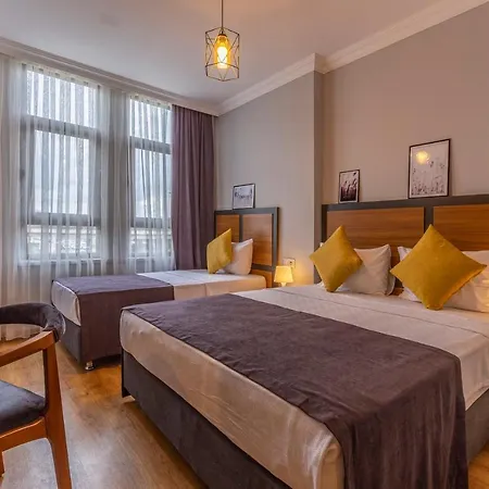 Business Hotel