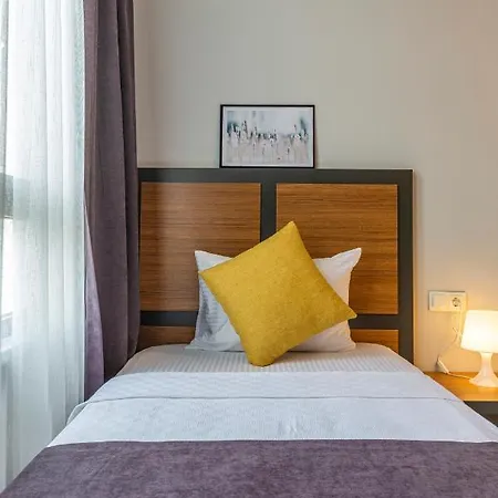 Business Hotel