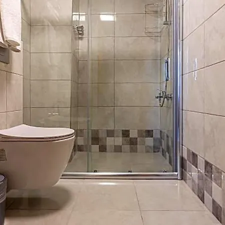Business Hotel
