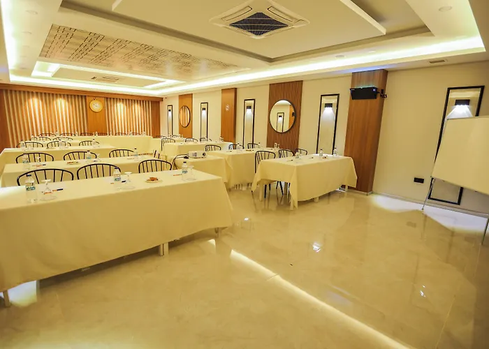 Business 4*